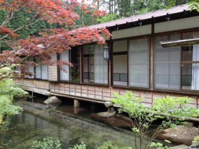 Takimi Onsen Inn that only accepts one group per day